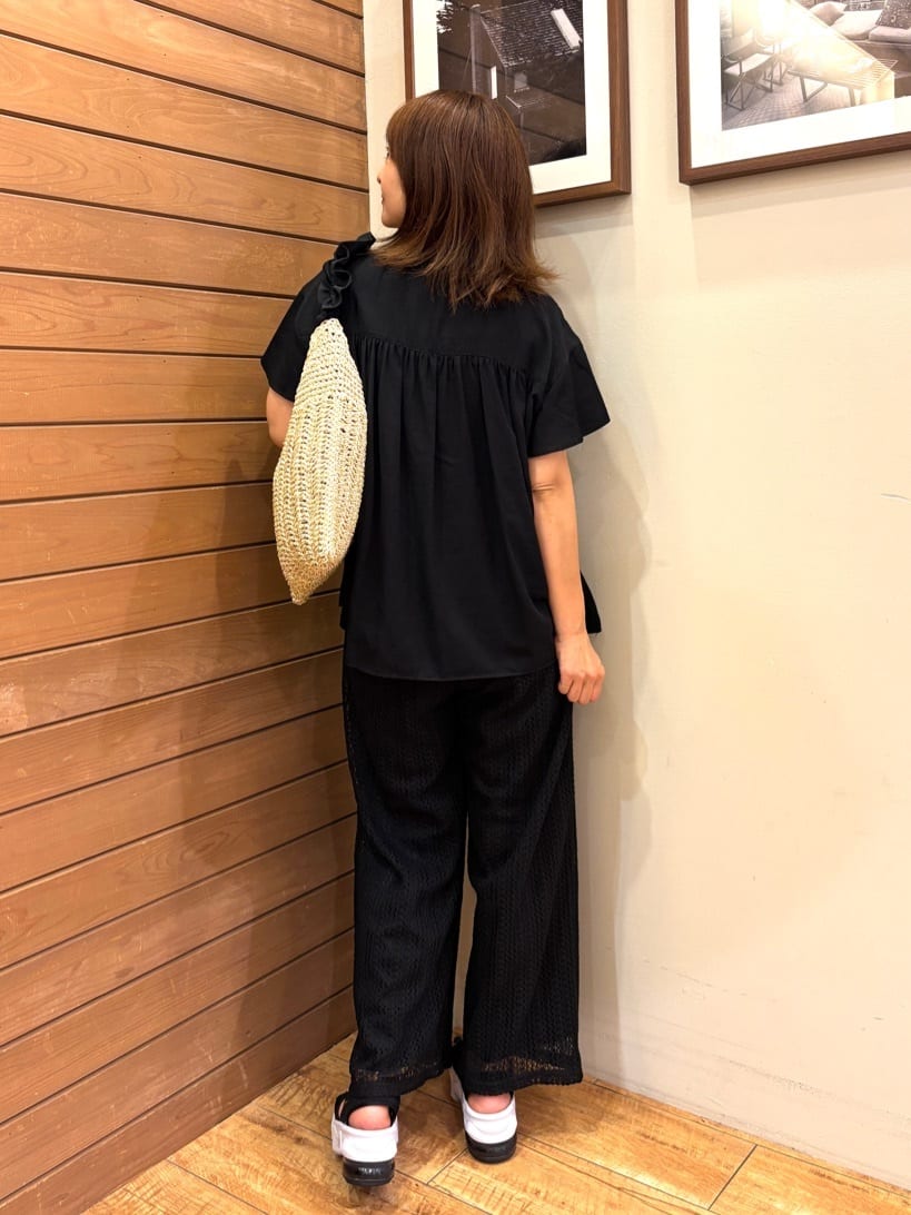 ふくまるさんの「SHOO･LA･RUE｜【S-LL】クロシェ風レースイージーワイドパンツ」を使ったコーディネート