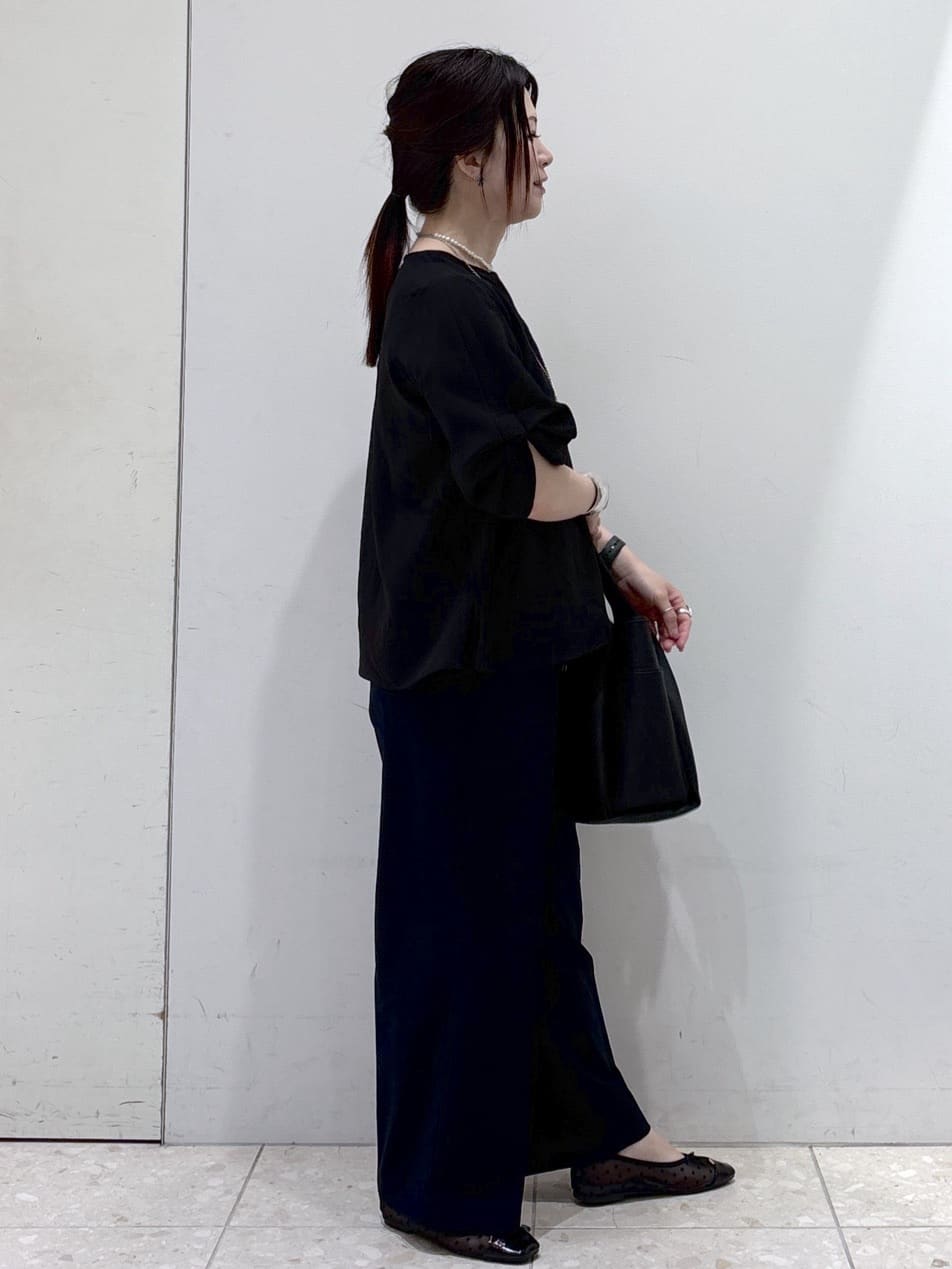 mameさんの「OPAQUE.CLIP｜美脚イージーワイドパンツ【防シワ／洗濯機洗い可／抗ピル／ストレッチ】《丈が選べる／SS-LLサイズ／」を使ったコーディネート