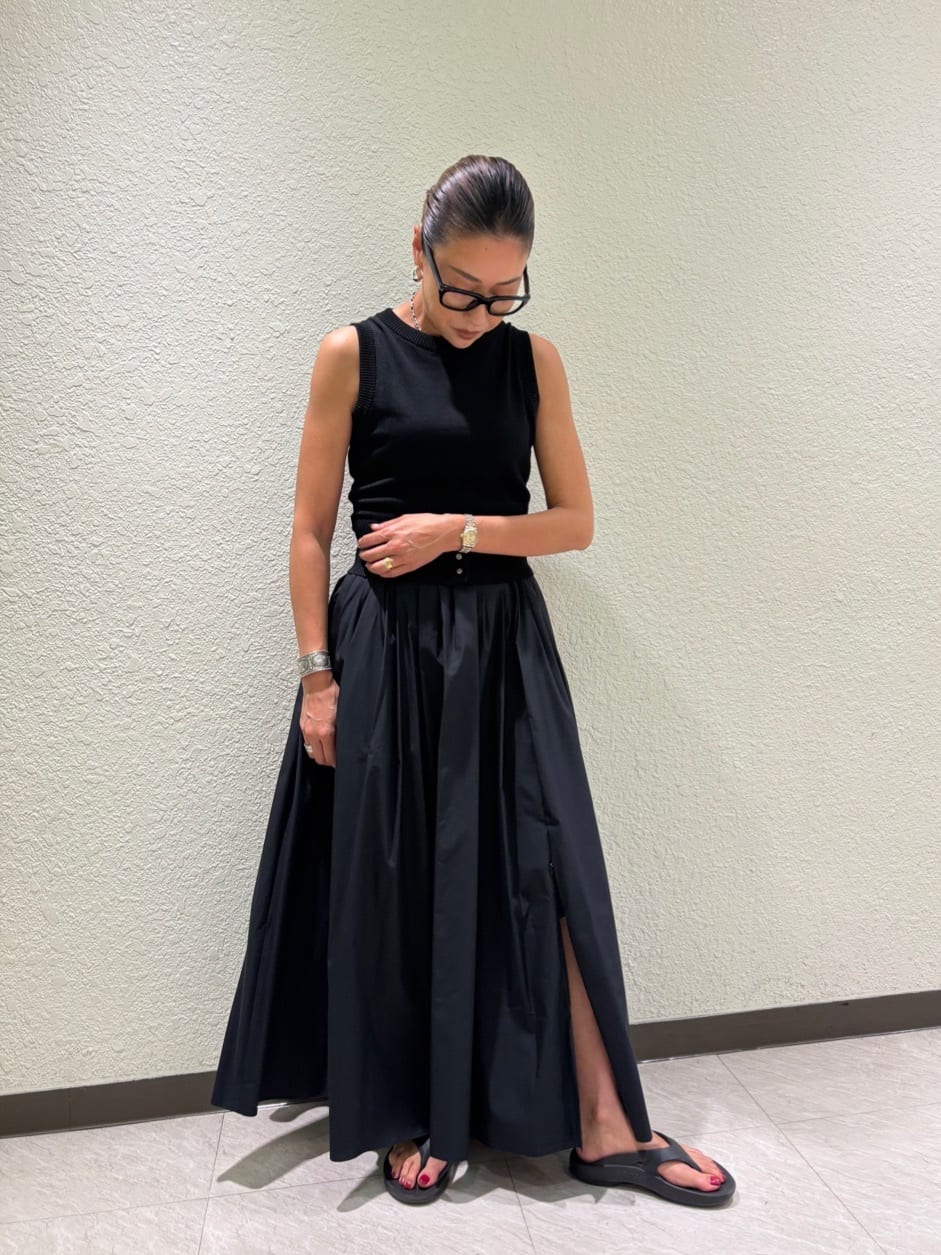 ibuさんの「CODE A｜design knit tank」を使ったコーディネート