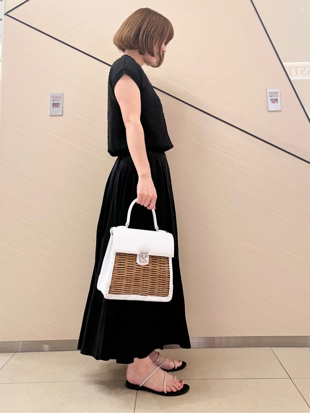 yahataさんの「DRESSTERIOR｜」を使ったコーディネート