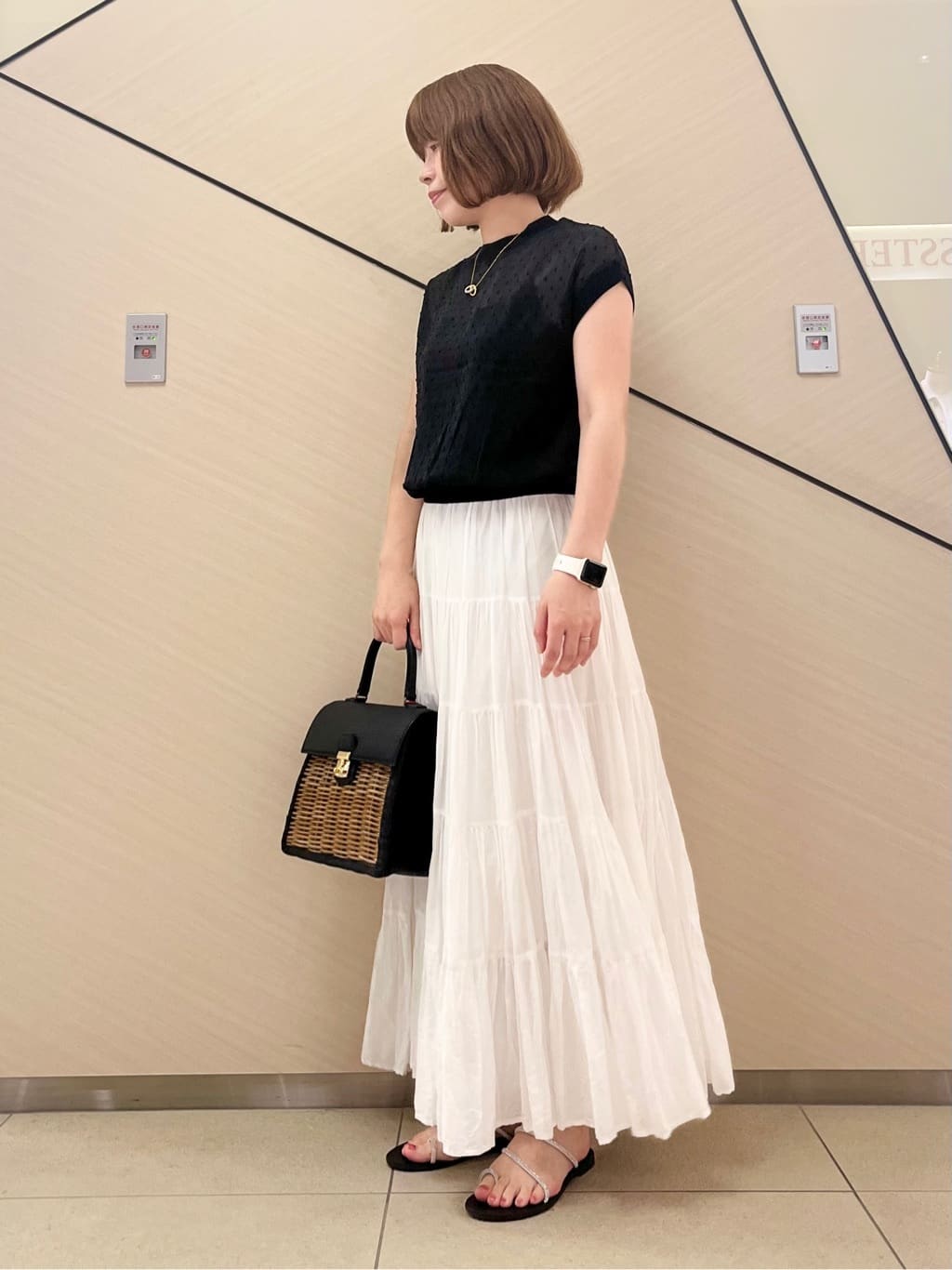 yahataさんの「DRESSTERIOR｜」を使ったコーディネート