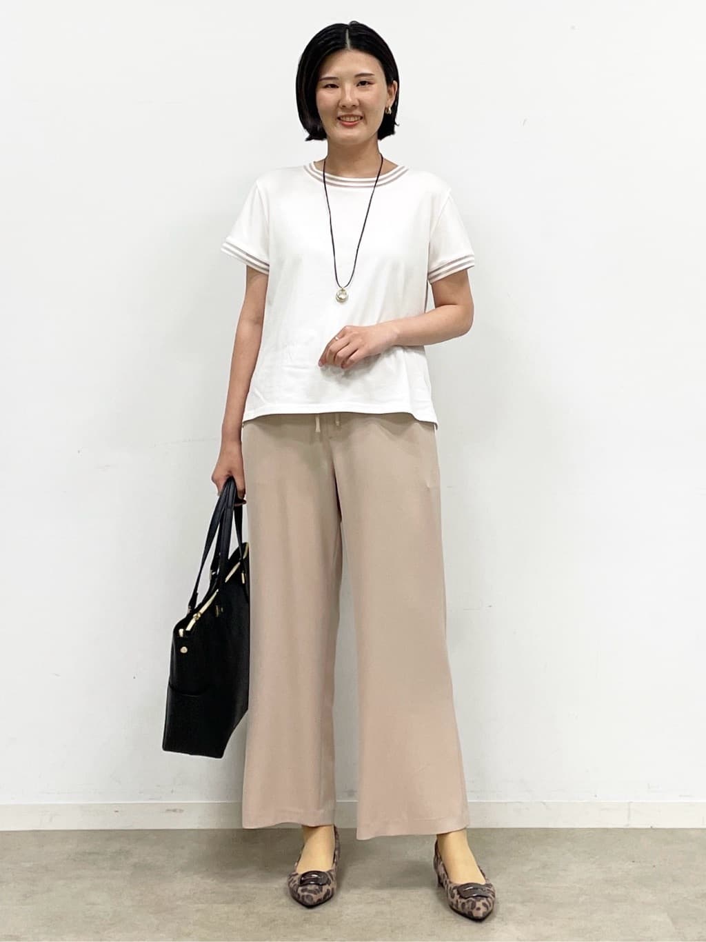 あやたかさんの「Reflect｜【インナーにおすすめ◎】シアーネックデザインプルオーバー」を使ったコーディネート