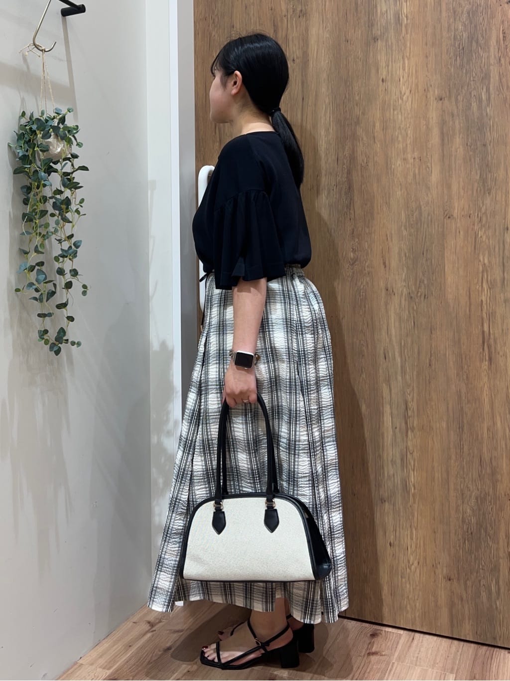 Reinaさんの「grove｜【雑誌掲載】エルガリーコンビボストン」を使ったコーディネート