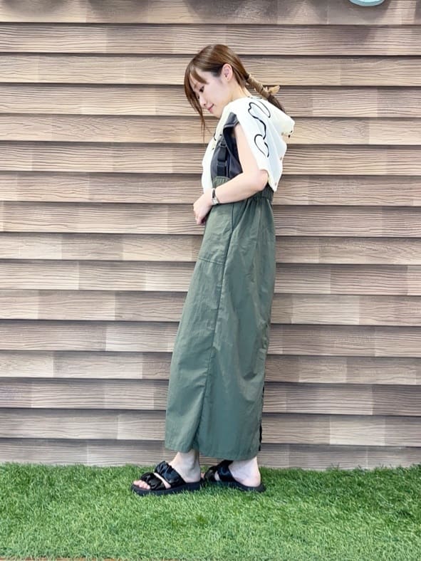 himiさんの「SHOO･LA･RUE｜ニュアンスデザインがこなれ見え 刺繍デザイン シアーカーディガン」を使ったコーディネート