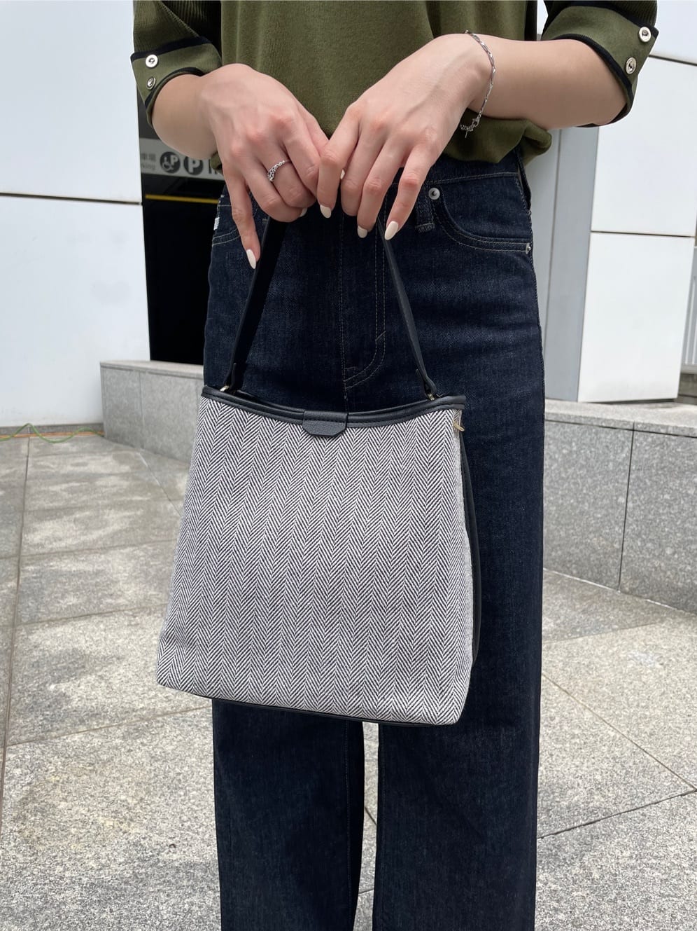 NATSUMIさんの「grove｜【SOMETHING&times;grove別注】LISAWIDE DENIM PANTS」を使ったコーディネート