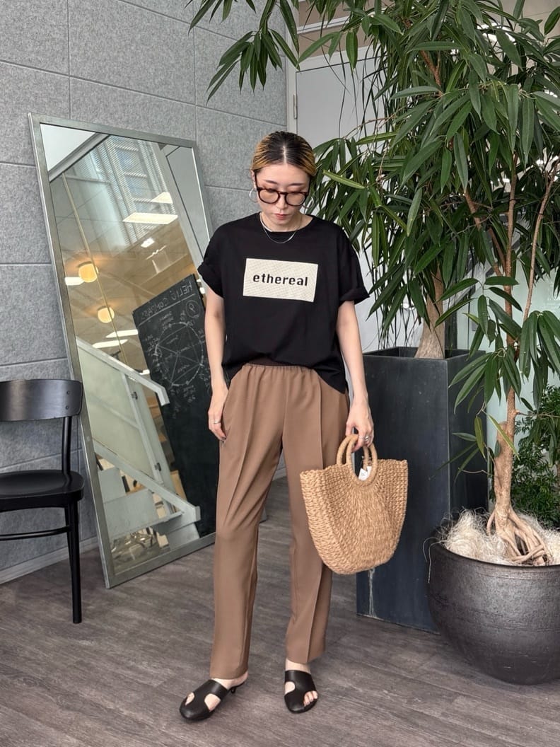 kotakiさんの「INDIVI｜【接触冷感／セットアップ対応】イージーテーパードパンツ【通勤・セレモニー】」を使ったコーディネート