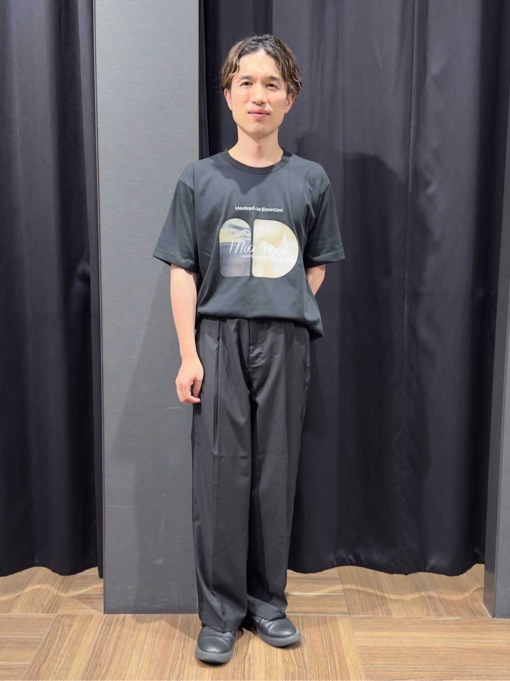 tomoyaさんの「THE SHOP TK｜アートグラフィック 半袖Tシャツ 洗濯機OK」を使ったコーディネート
