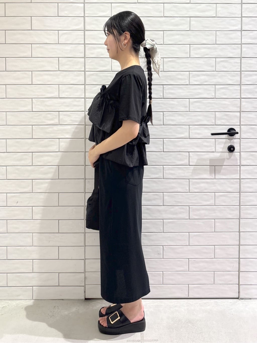 ayumiさんの「OPAQUE.CLIP｜イージーナロースカート／セットアップ対応【UVケア／接触冷感／洗濯機洗い可】」を使ったコーディネート