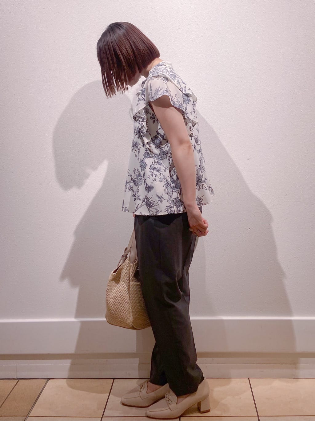 kimiさんの「index｜ベルト付きストレッチテーパードパンツ／セットアップ可【洗濯機洗い可／吸水速乾／接触冷感】」を使ったコーディネート