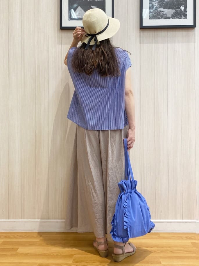 natsuさんの「SHOO･LA･RUE｜【S-LL/裏地ひんやり】エアリーで涼やか 大人のシアースカーチョ」を使ったコーディネート