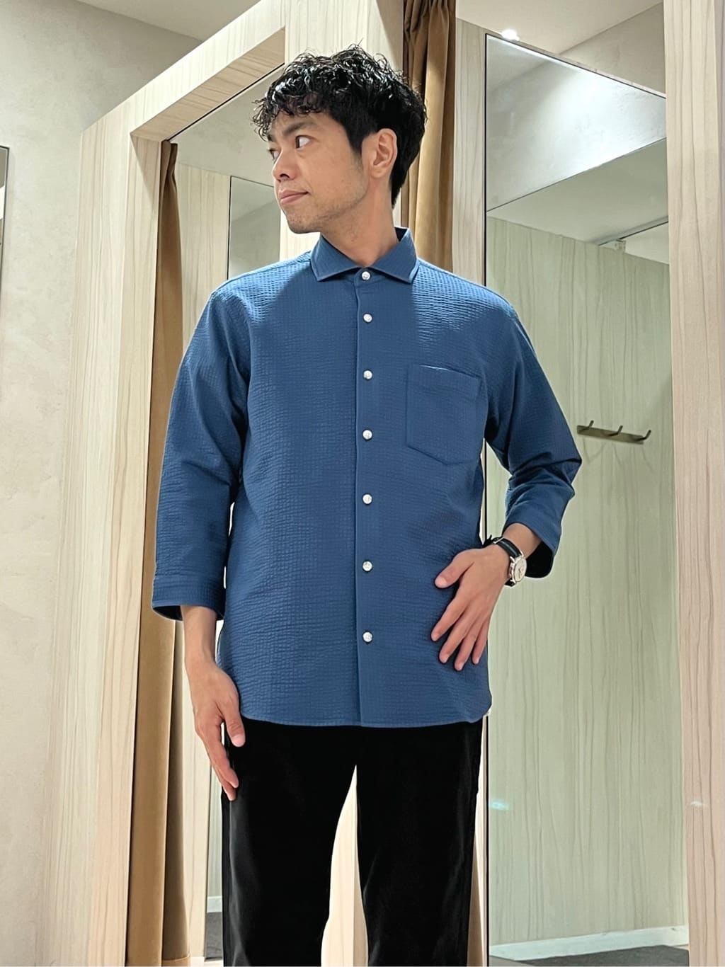 URAさんの「TAKEO KIKUCHI｜【Made in JAPAN】播州織 ストレッチ パンツ」を使ったコーディネート