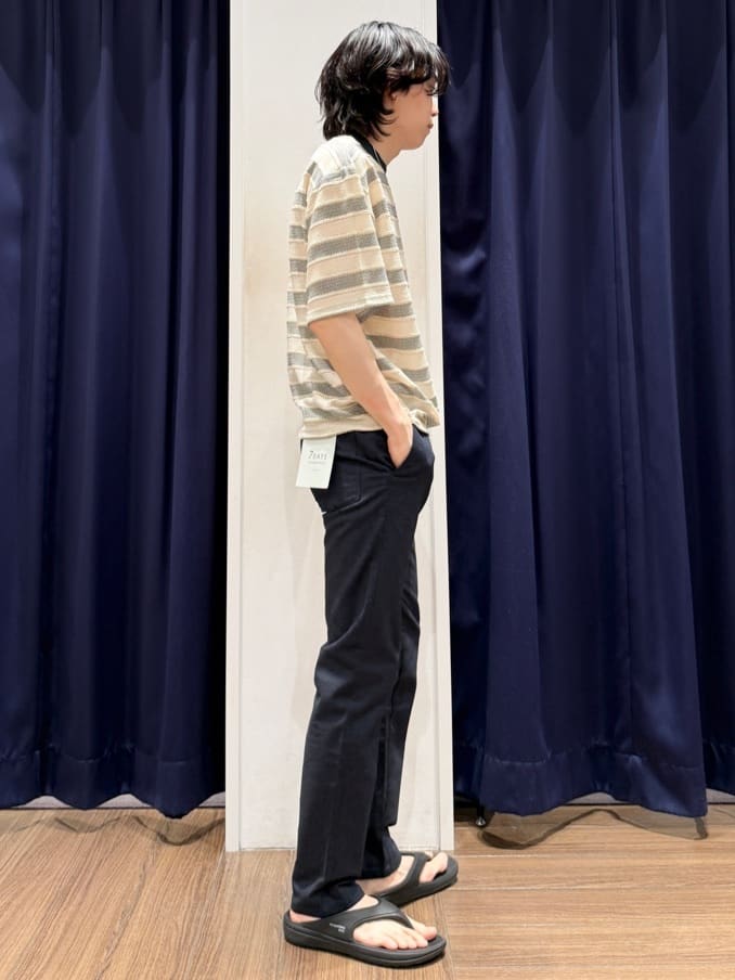 Tightさんの「THE SHOP TK｜変形ボーダー半袖Tシャツ【洗濯機OK】」を使ったコーディネート