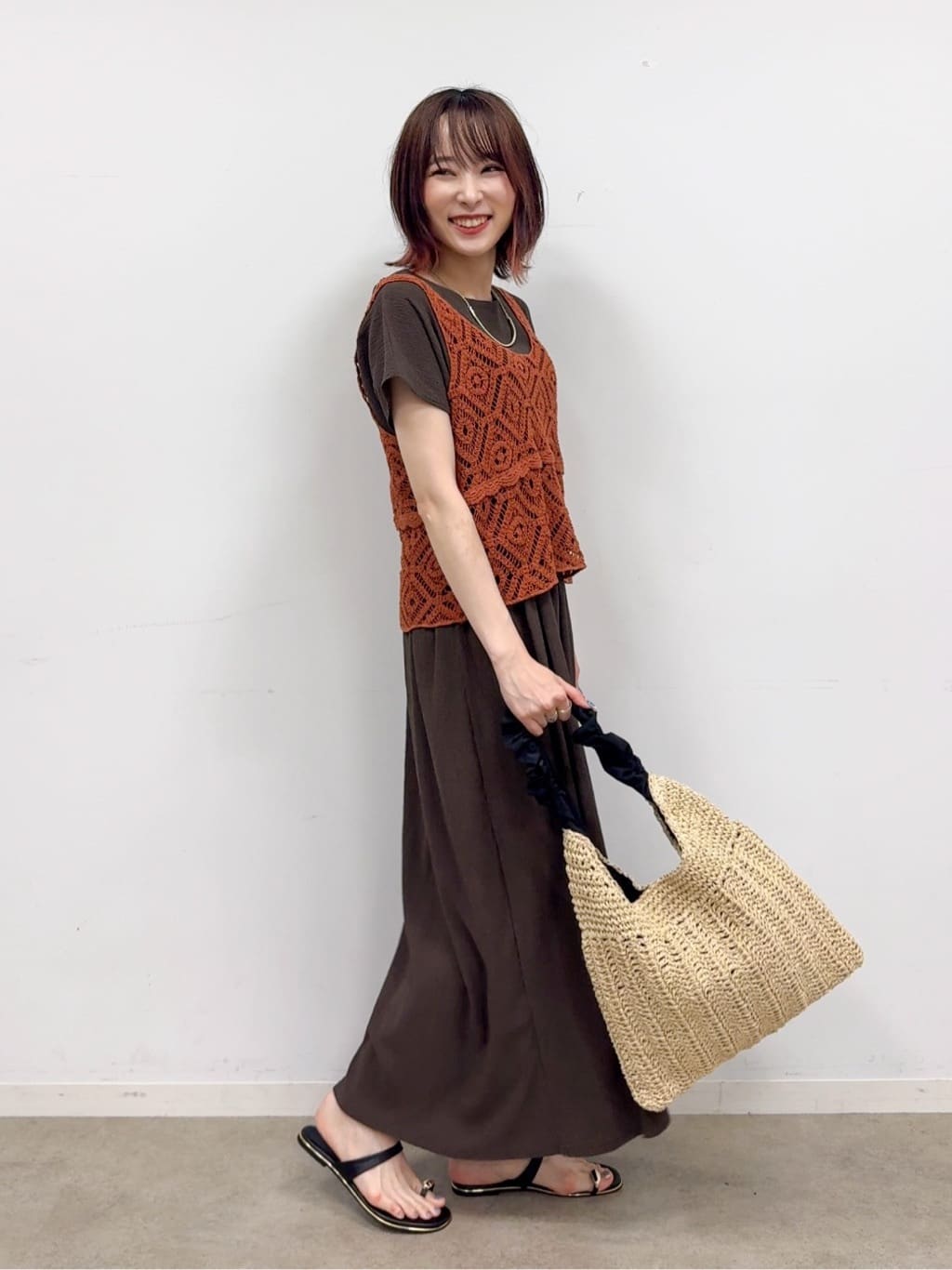 𝐜𝐡𝐢𝐤𝐚さんの「SHOO･LA･RUE｜【前後2WAY】さらりと大人上品に 楊柳フレンチワンピース」を使ったコーディネート