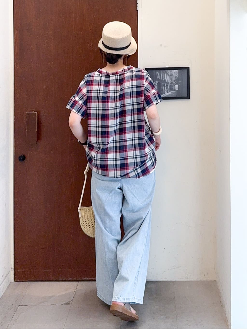 𝐇𝐢𝐫𝐨𝐦𝐢さんの「SHOO･LA･RUE｜【S-LL】きれいに体型カバー さらシャリコットン スキッパーシャツ」を使ったコーディネート