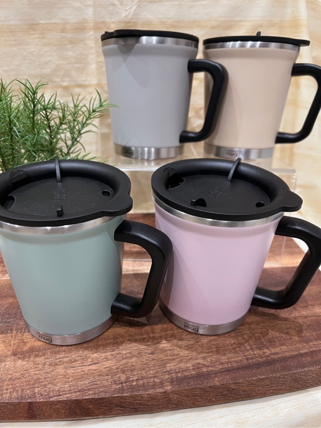 nagiさんの「212 KITCHEN STORE｜ダブルマグ SAKURA PINK＜THERMO MUG  サーモマグ＞」を使ったコーディネート