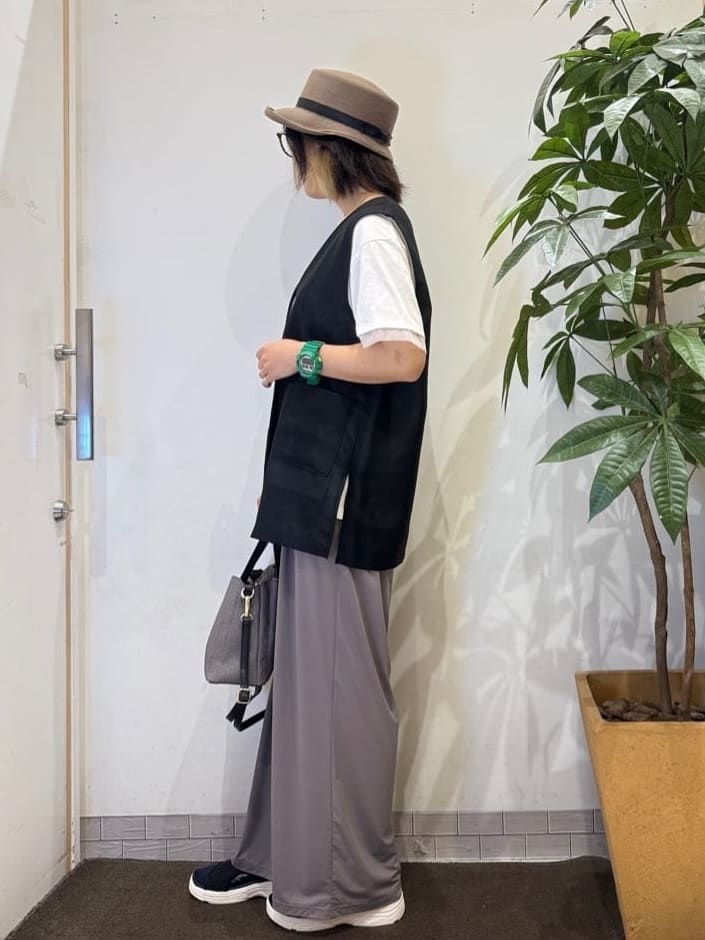 misakiさんの「SHOO･LA･RUE｜【S-LL/ひんやり/UV】リラクシーな穿き心地 エアリーワイドパンツ」を使ったコーディネート