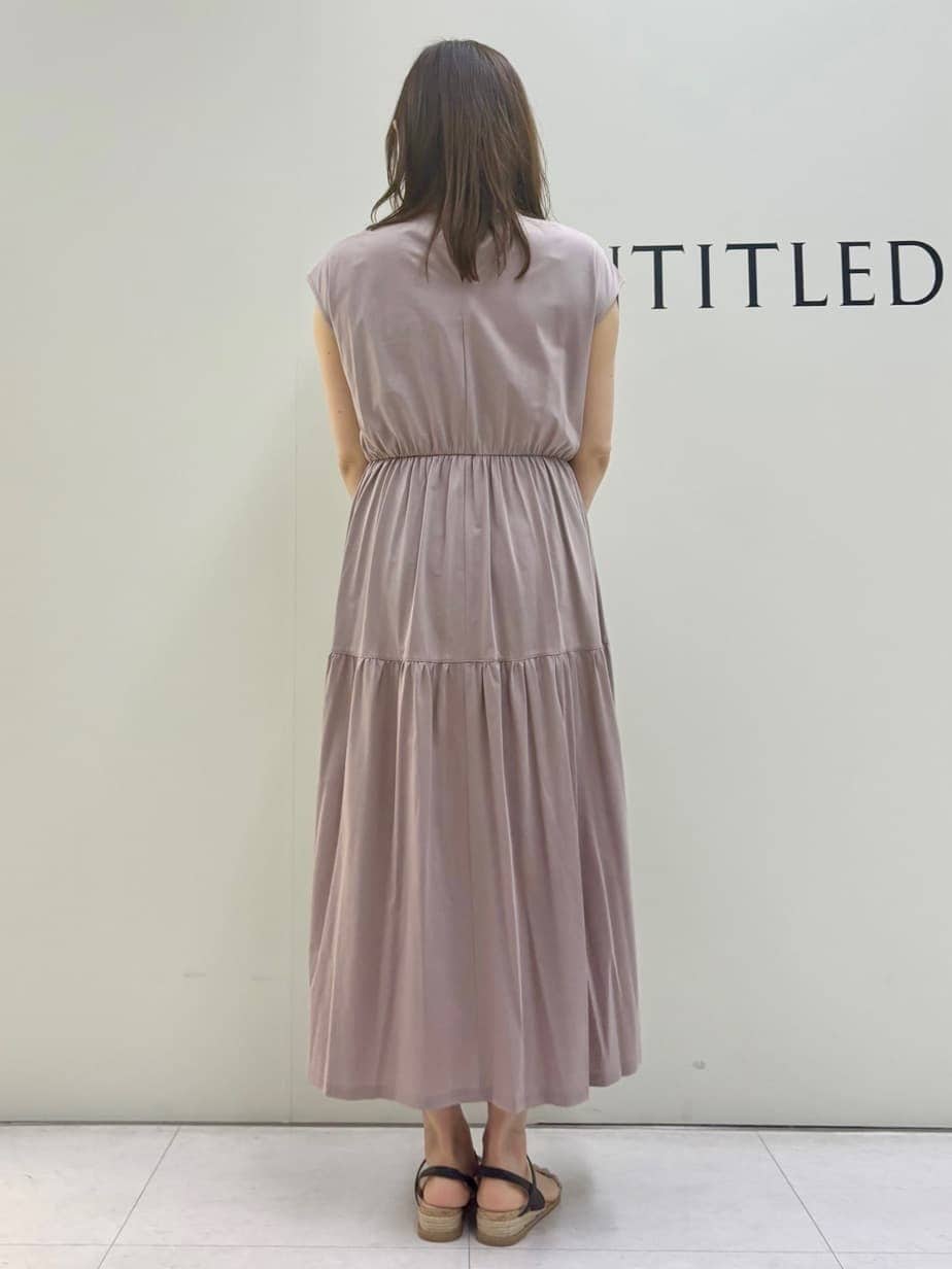 Sakaiさんの「UNTITLED｜【ティアード/洗える】コットンロングワンピース」を使ったコーディネート