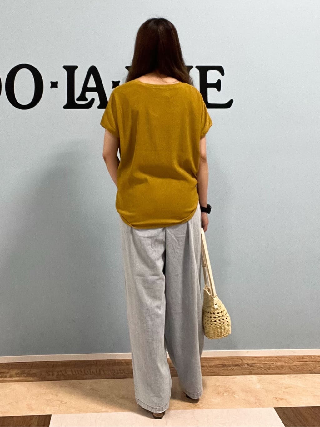 Naaatsuさんの「SHOO･LA･RUE｜【S-LL】ブラウス見えする 軽やかな着心地の しぼしぼトップス」を使ったコーディネート
