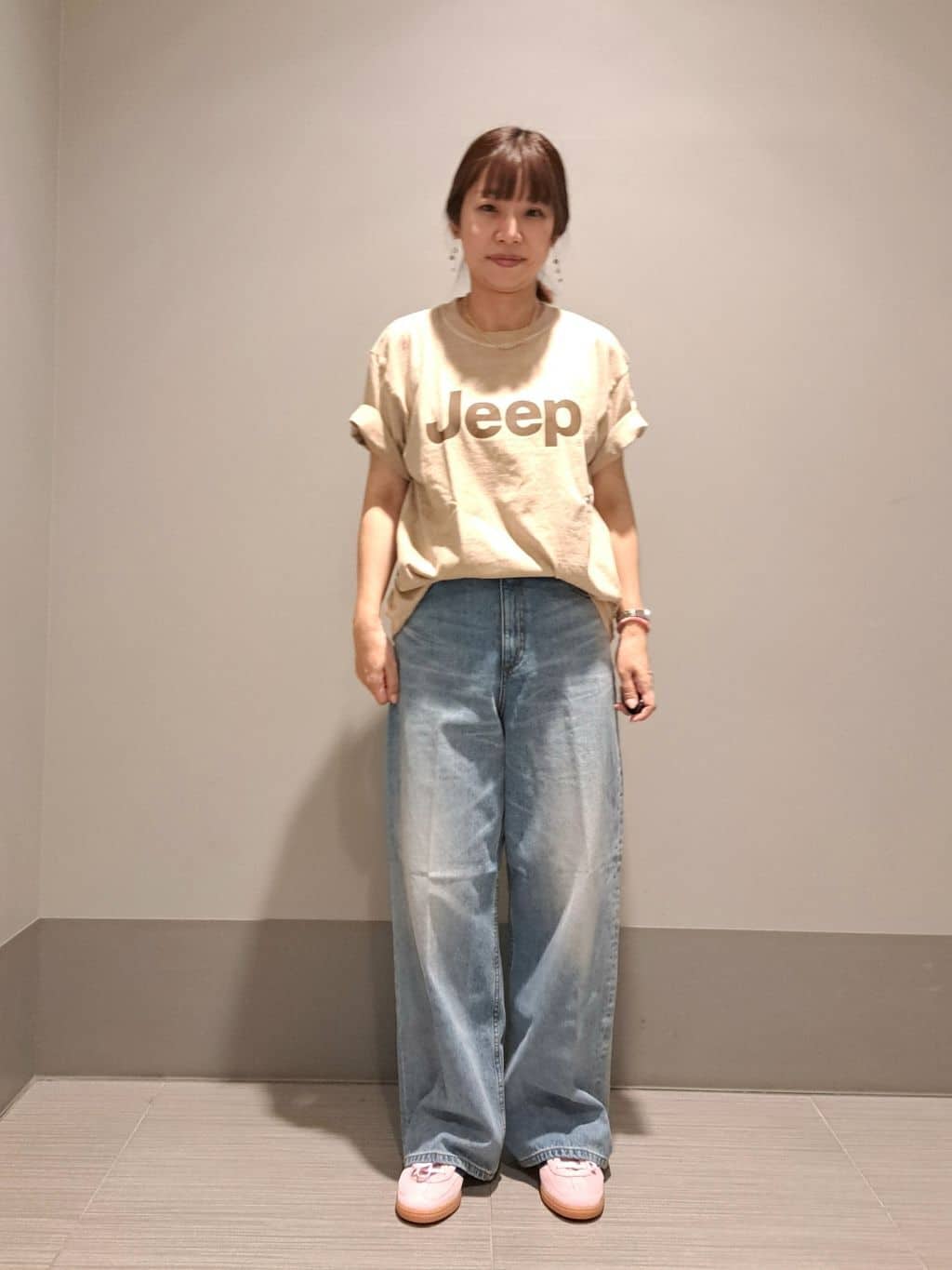 Takahashiさんの「DRESSTERIOR｜ヴィンテージ加工ワイドデニムパンツ」を使ったコーディネート