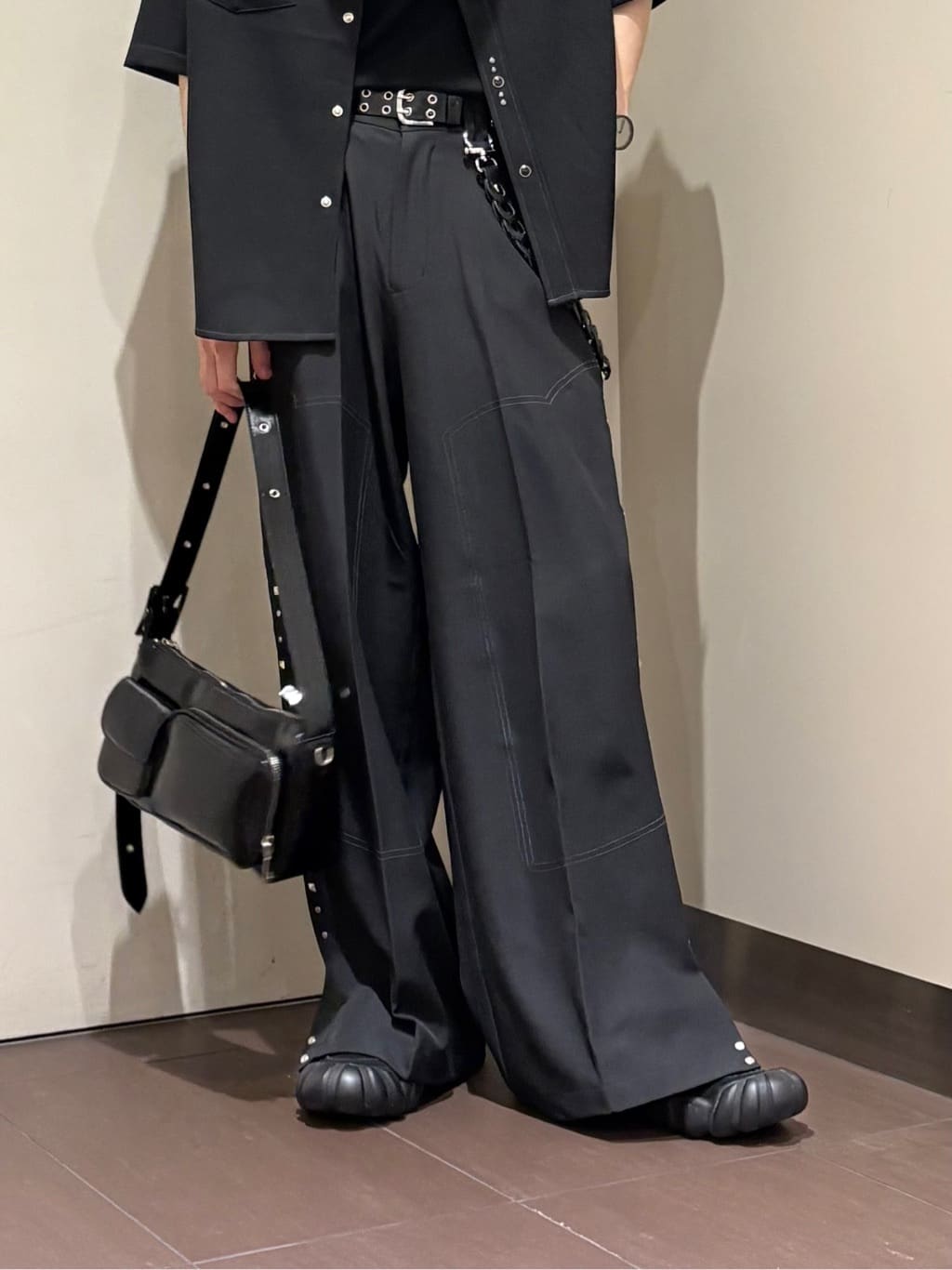 Nさんの「tk.TAKEO KIKUCHI｜ウェスタンスタッズシャツ」を使ったコーディネート