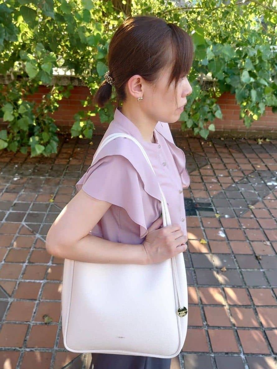 chieさんの「index｜サイドタブデザインスカンツ【洗濯機洗い可／吸水速乾／防シワ／抗ピル／イージーアイロン】」を使ったコーディネート