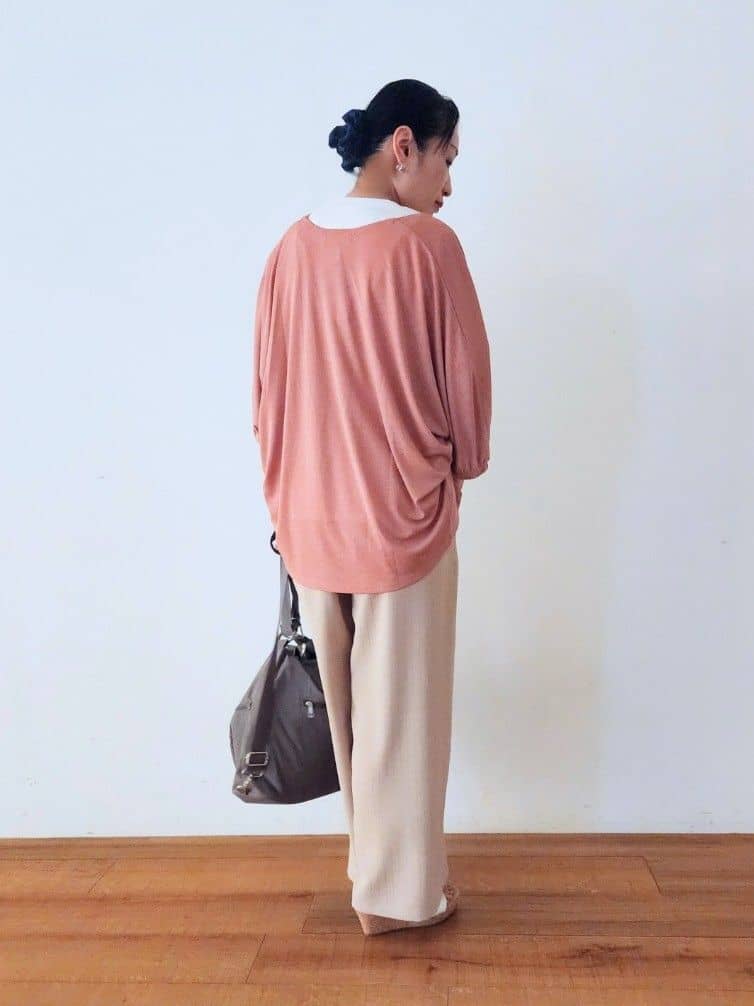 くまさんの「SHOO･LA･RUE｜【UV/さらさらタッチ】女性らしさ漂う 5分袖ボレロカーディガン」を使ったコーディネート