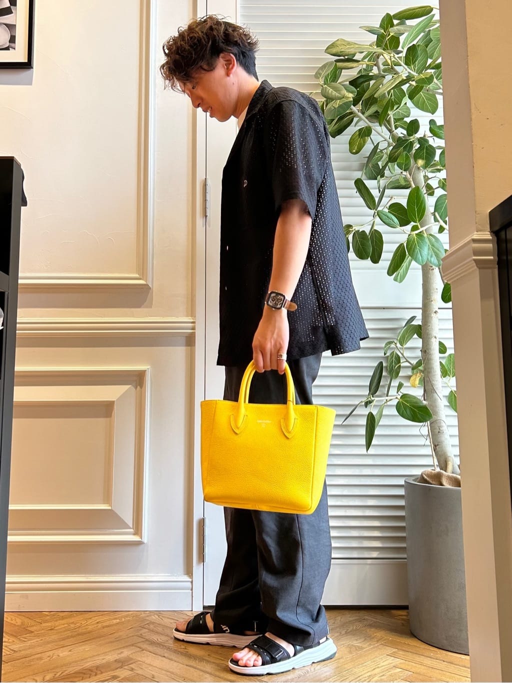 須田　慎二郎さんの「DRESSTERIOR｜◆プエルトリコシャツ」を使ったコーディネート