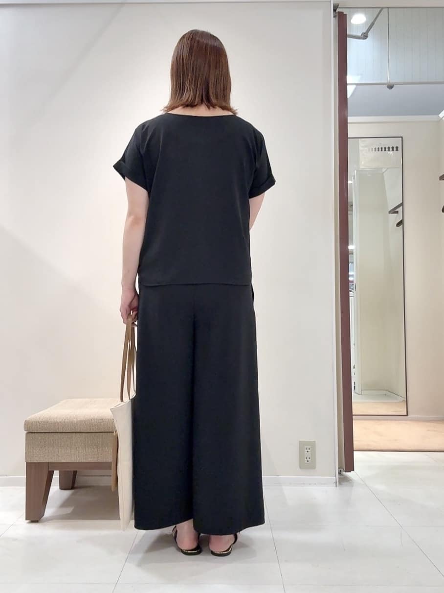 YUIさんの「UNTITLED｜◆【接触冷感/UV機能/遮熱】ジャージカーディガン」を使ったコーディネート