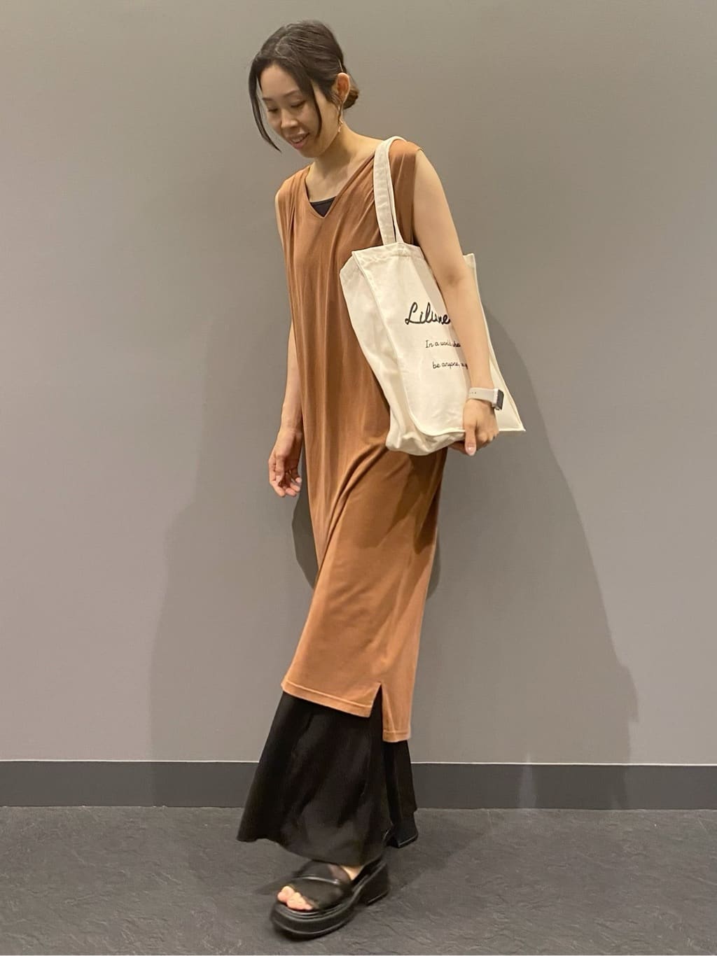 hiraさんの「ESPERANZA｜チュールフリルサンダル」を使ったコーディネート