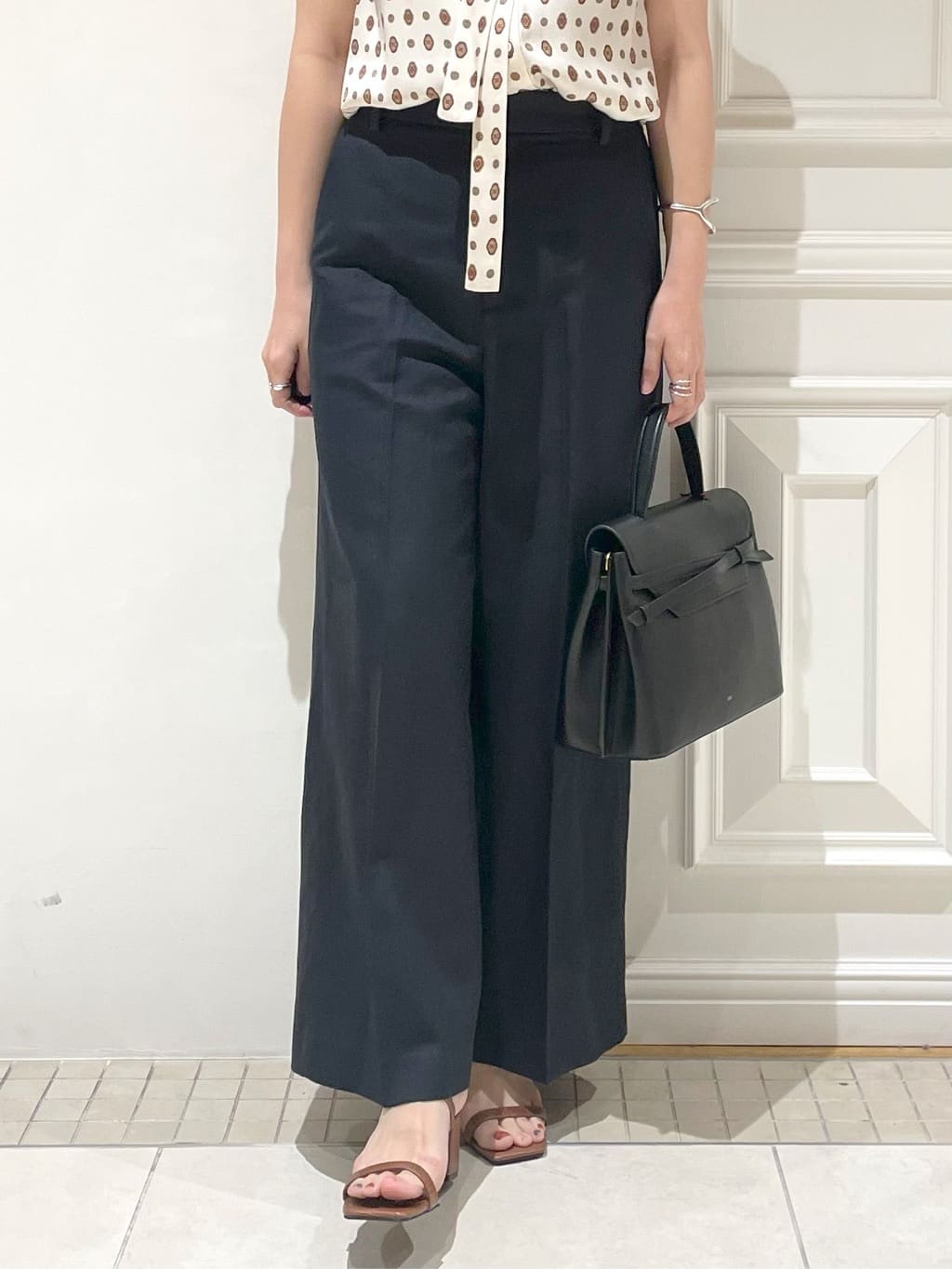 makiさんの「DRESSTERIOR｜」を使ったコーディネート