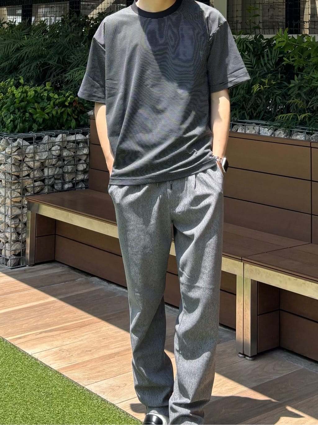 うらしーさんの「THE SHOP TK｜パーフェクテックボーダー 半袖Tシャツ 吸水速乾／洗濯機OK」を使ったコーディネート