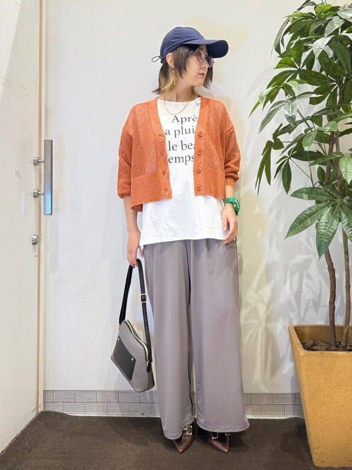 misakiさんの「SHOO･LA･RUE｜キラッと光るラメとスパンコールが印象的 メッシュカーディガン」を使ったコーディネート