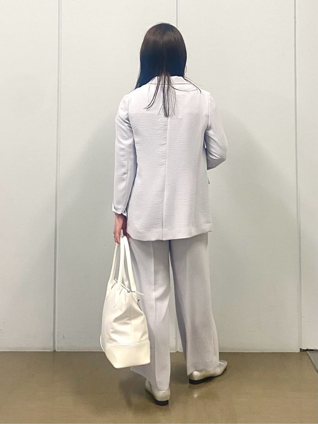misakiさんの「INDIVI｜【着る日傘／遮熱／UVケア】ワイドパンツ」を使ったコーディネート