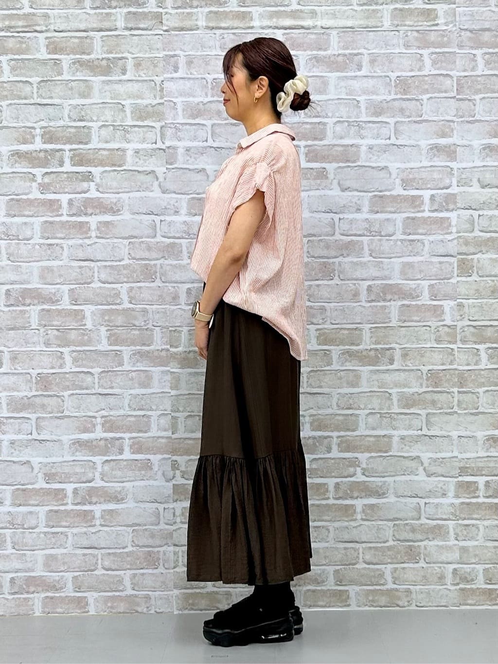 まーみんさんの「SHOO･LA･RUE｜【S-LL】さらシャリコットン 上品なシアー感のデザインシャツ」を使ったコーディネート