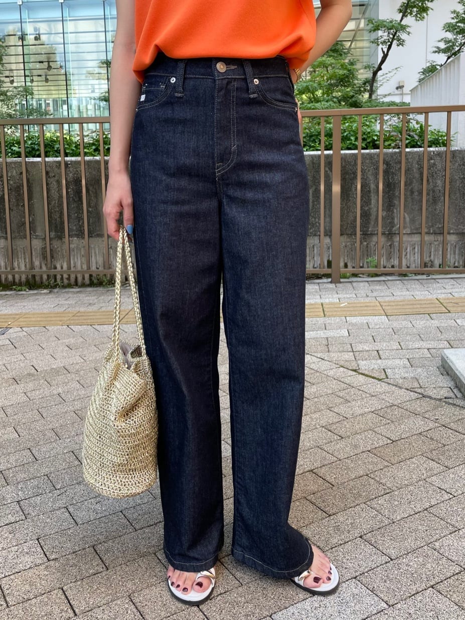 NATSUMIさんの「grove｜【SOMETHING&times;grove別注】LISAWIDE DENIM PANTS」を使ったコーディネート