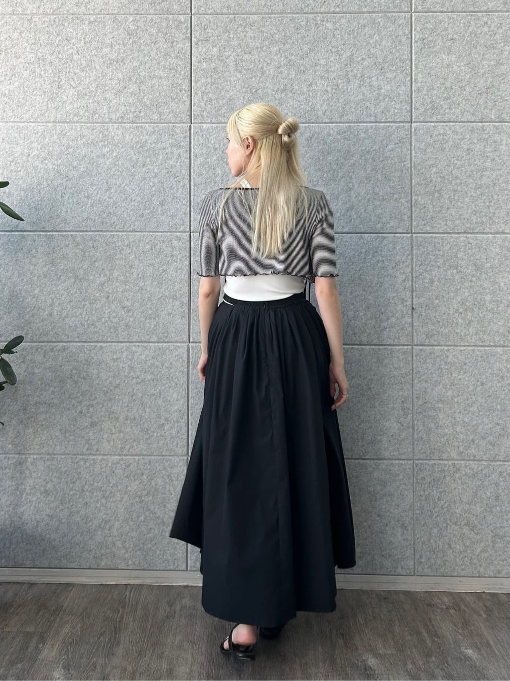 honoka Aさんの「CODE A｜chic border 2way ribbon cardigan」を使ったコーディネート