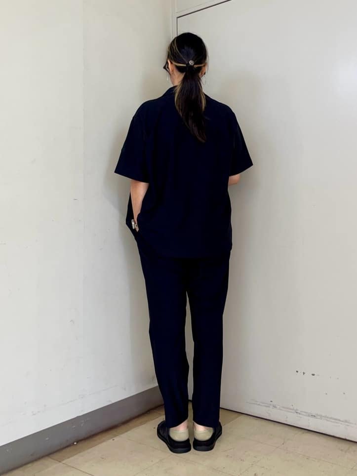 iwさんの「TAKEO KIKUCHI｜【COOL CITY WEAR】エアートール オープンカラーシャツ /接触冷感・通気性」を使ったコーディネート