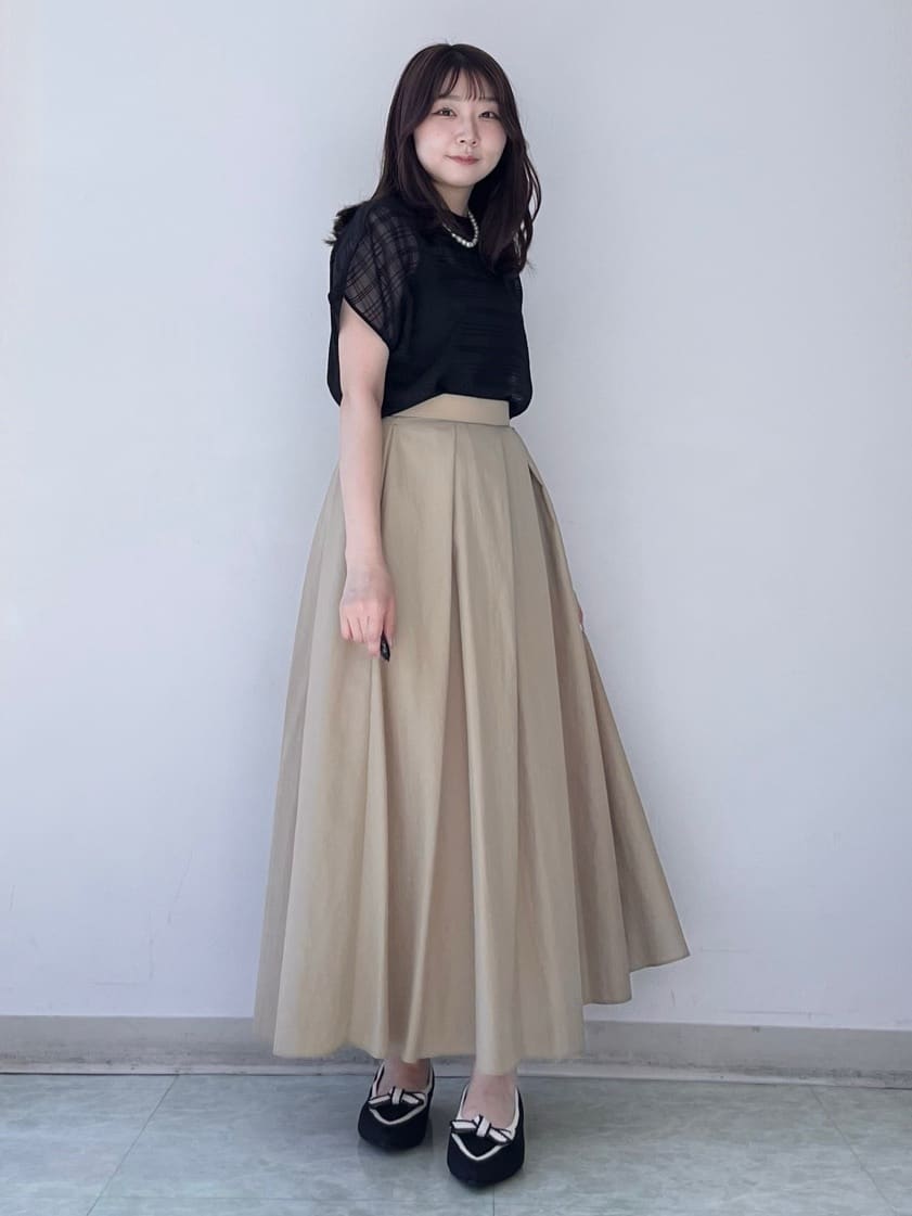 KAHOさんの「UNTITLED｜【シアー】チェックスタンドネックブラウス」を使ったコーディネート