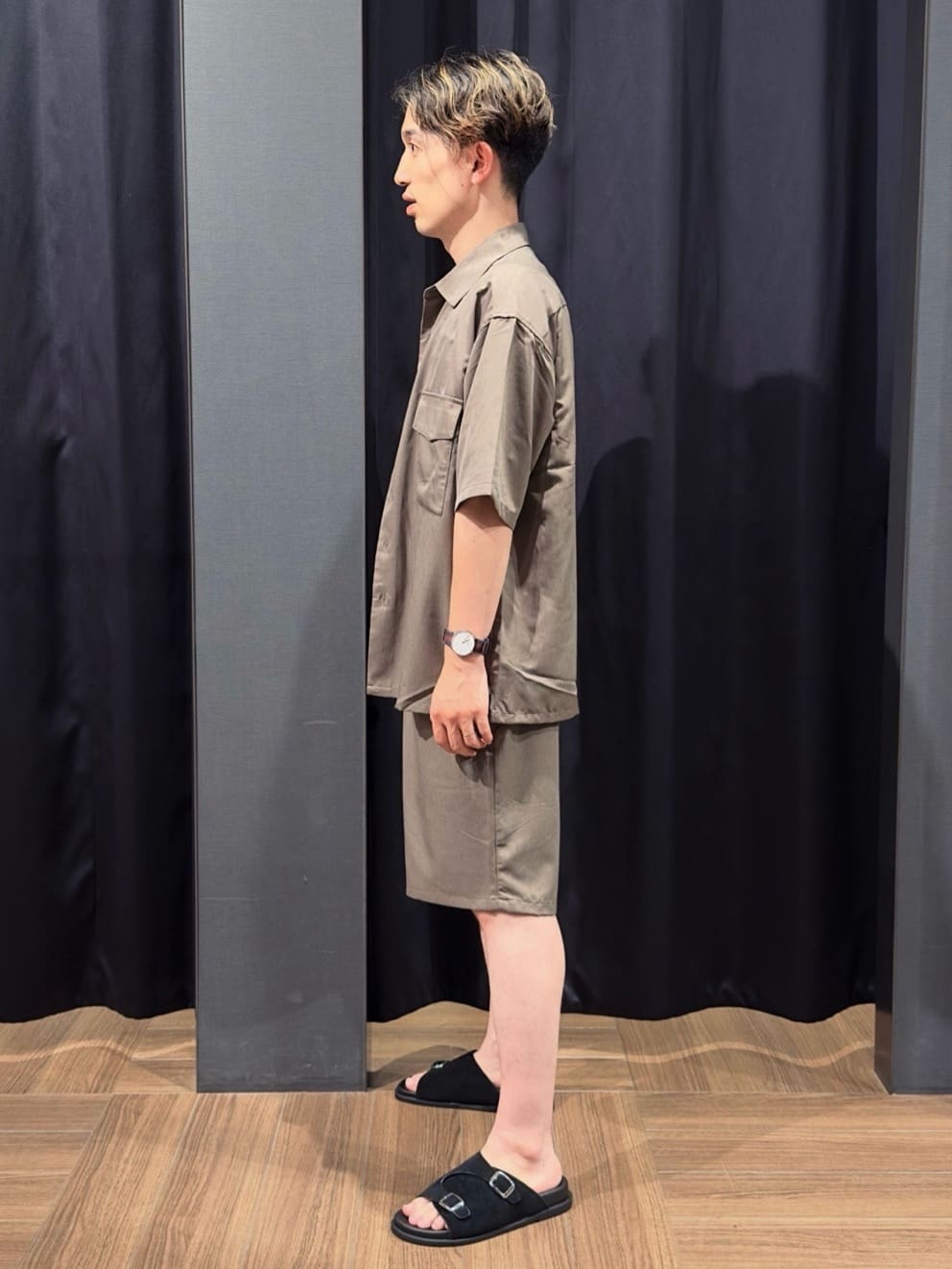 tomoyaさんの「THE SHOP TK｜変形ボーダー半袖Tシャツ【洗濯機OK】」を使ったコーディネート