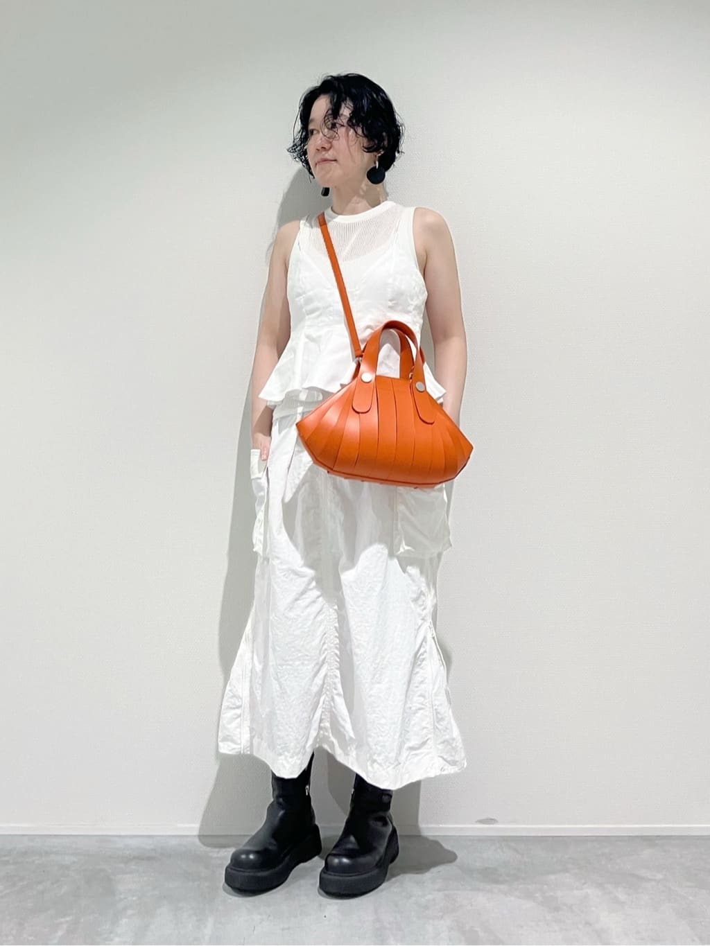Cさんの「HIROKO HAYASHI｜OSSO VIVO（オッソ ヴィーヴォ）2WAYハンドバッグ」を使ったコーディネート