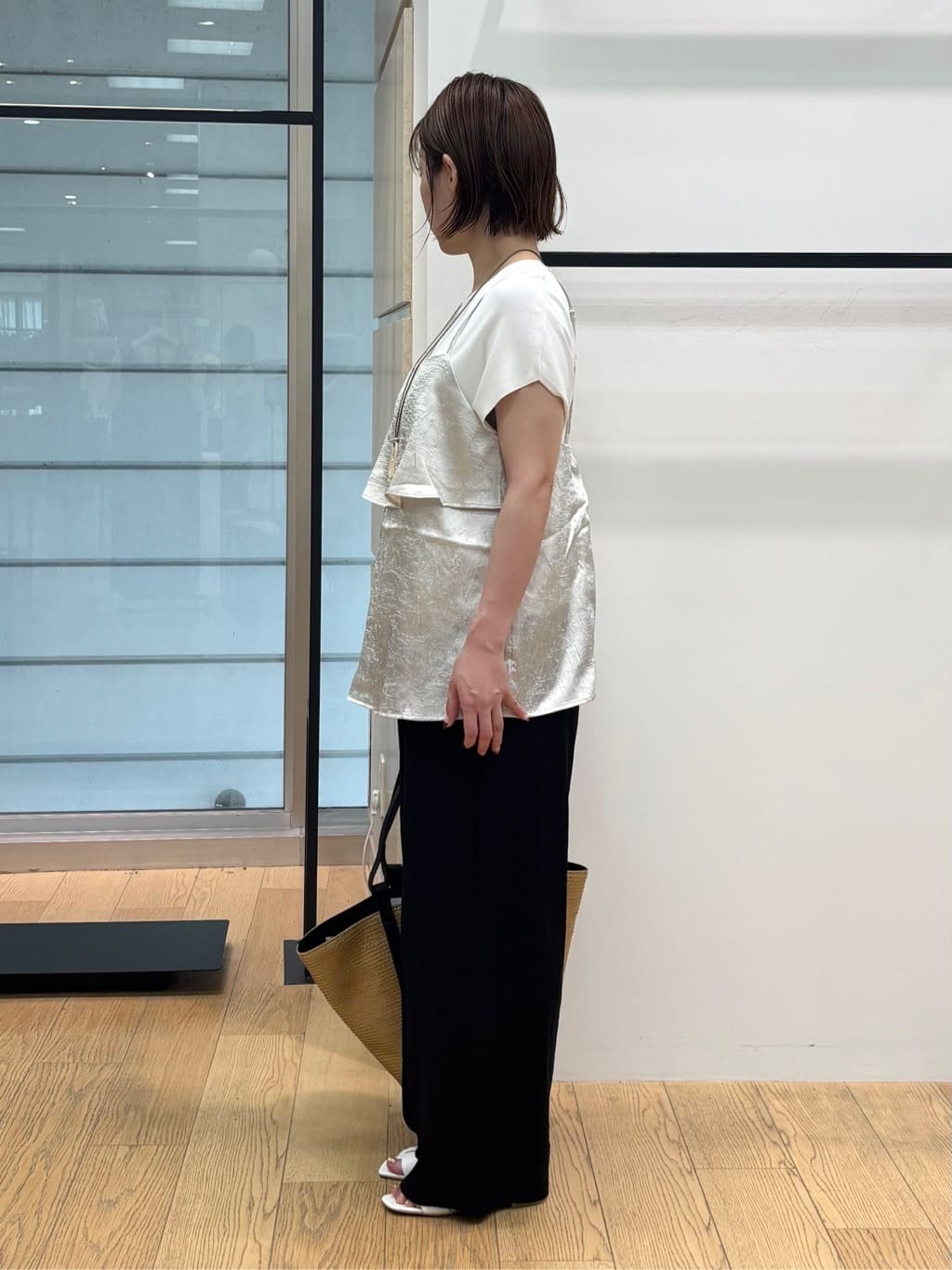 asamiさんの「INDIVI｜【洗える／UVケア／SETUP可能】ドロストワイドパンツ」を使ったコーディネート