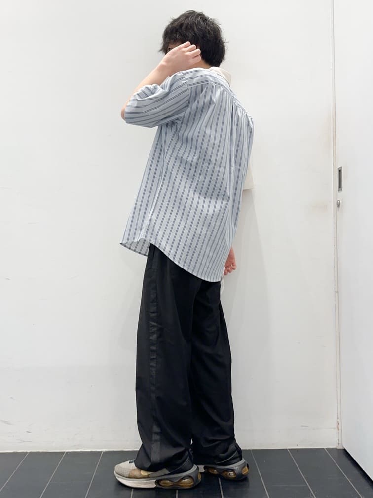ちびちゃんさんの「THE SHOP TK｜ブロードパネルストライプ 半袖シャツ 洗濯機OK／サスティナブル素材」を使ったコーディネート