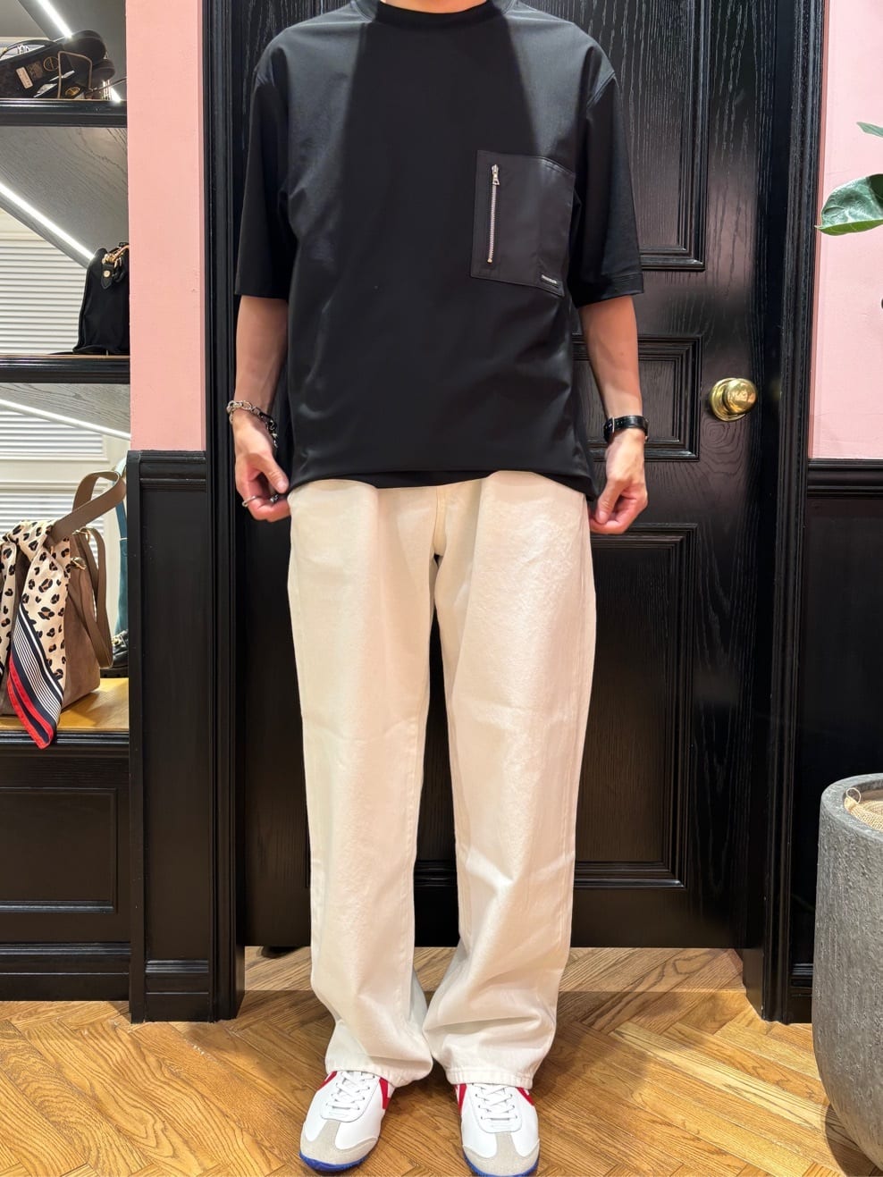 kaminaga さんの「DRESSTERIOR｜」を使ったコーディネート