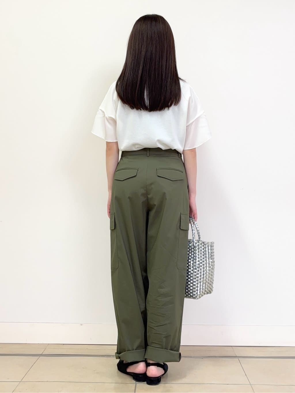 あやかさんの「UNTITLED｜◆【洗える/体型カバー】袖異素材プルオーバーニット」を使ったコーディネート