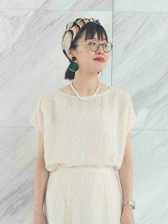 MUTSUKOさんの「UNTITLED｜【セットアップ可/洗える】フェザーフレンチスリーブブラウス」を使ったコーディネート