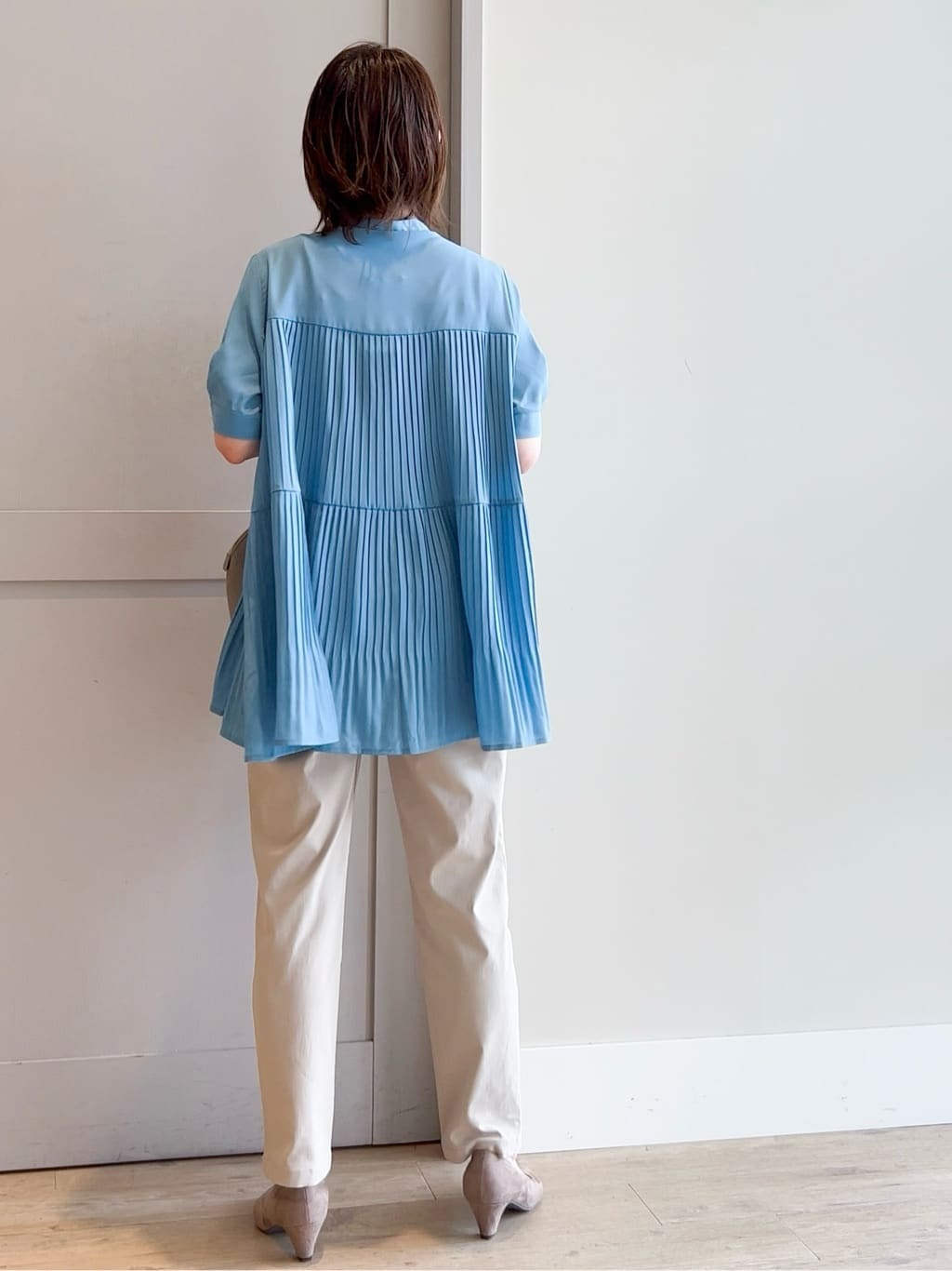 yamakoさんの「grove｜【体型カバー】ラフに着たい　ティアードプリーツブラウス」を使ったコーディネート