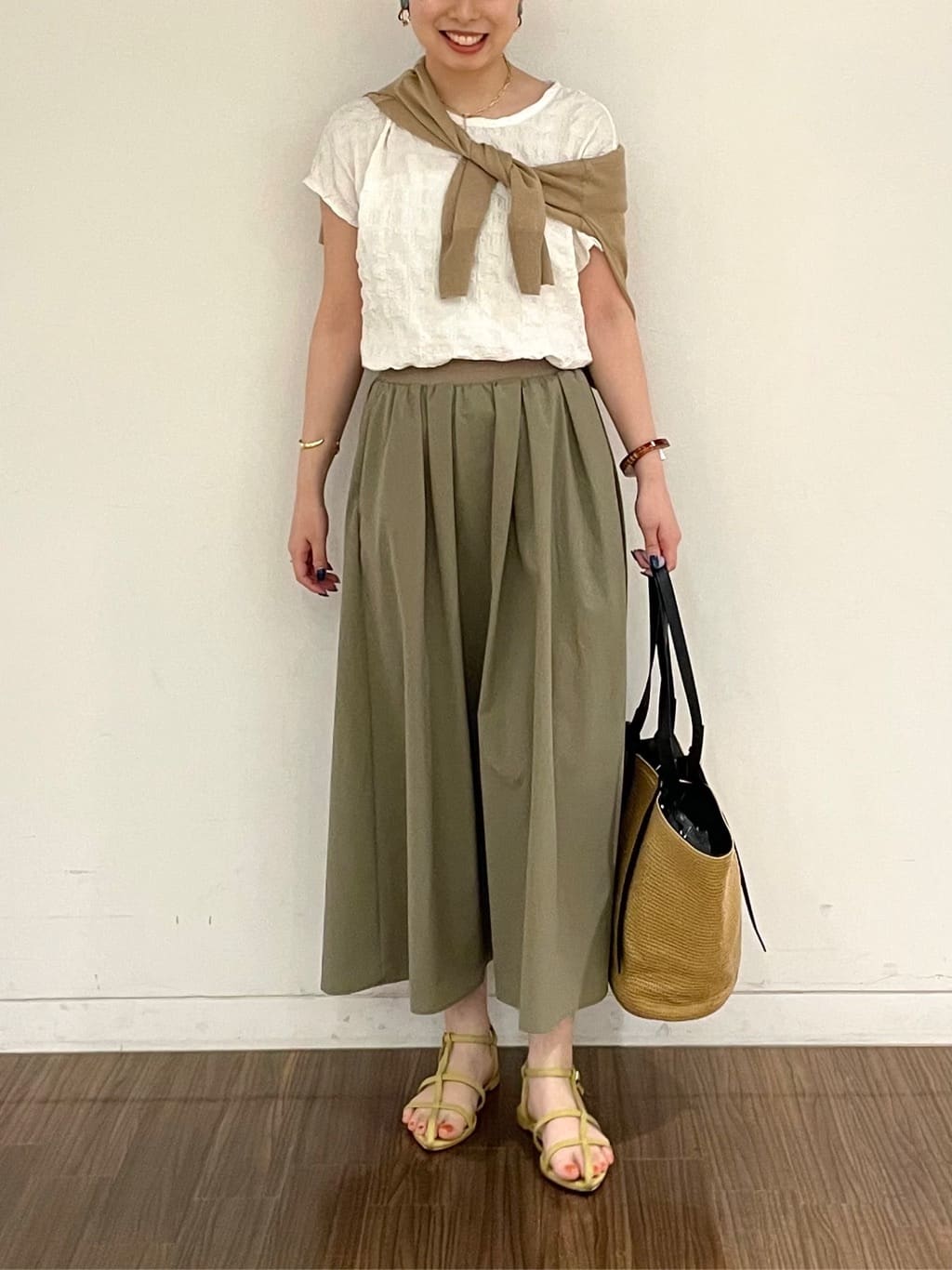 ねねさんの「INDIVI｜」を使ったコーディネート