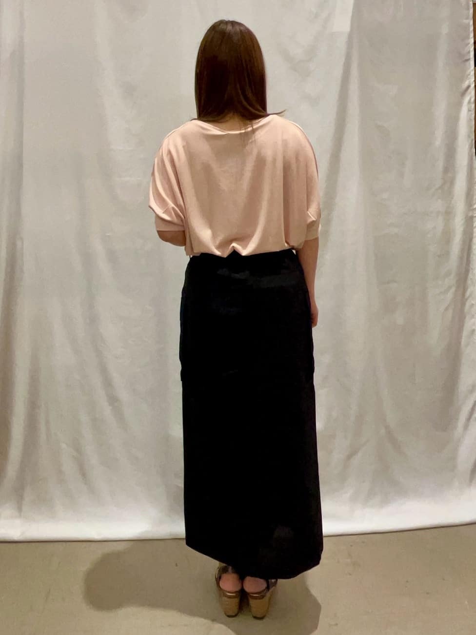 ゆっきーさんの「SHOO･LA･RUE｜【S-LL】大人のきれいめカジュアルに 麻調カーゴナロースカート」を使ったコーディネート