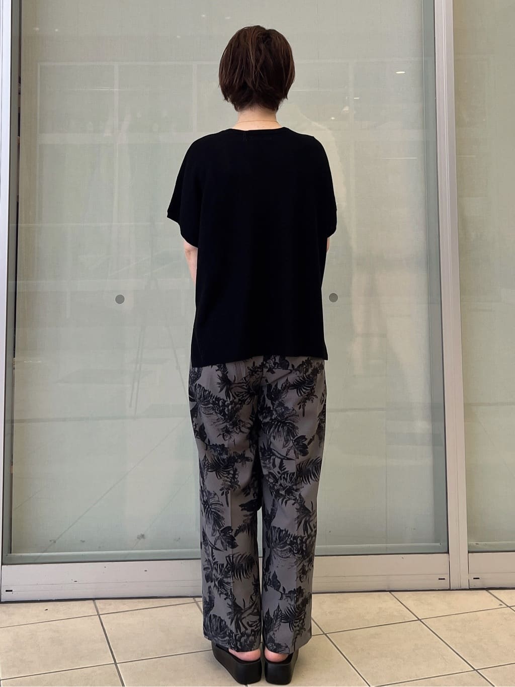 yo-koさんの「OPAQUE.CLIP｜《5色展開／S-LLサイズ》リラクシーメッシュニット【洗濯機洗い可】」を使ったコーディネート