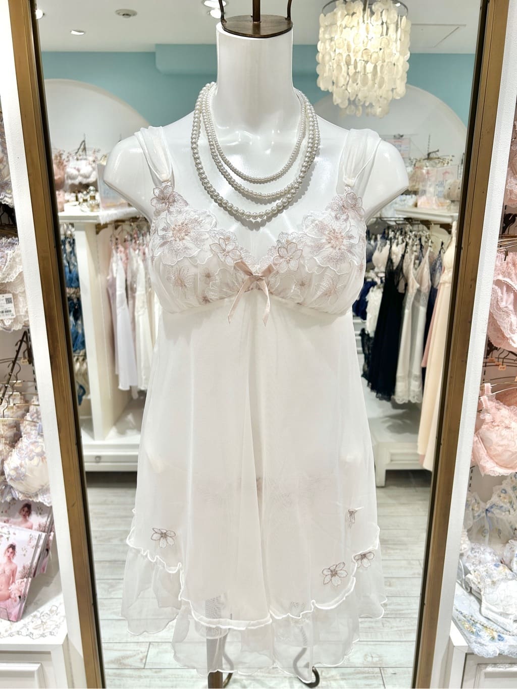 ichiさんの「Risa Magli｜ピア ブラジャー （D-F） ＜リサマリ ミラクル谷間ブラ＞」を使ったコーディネート